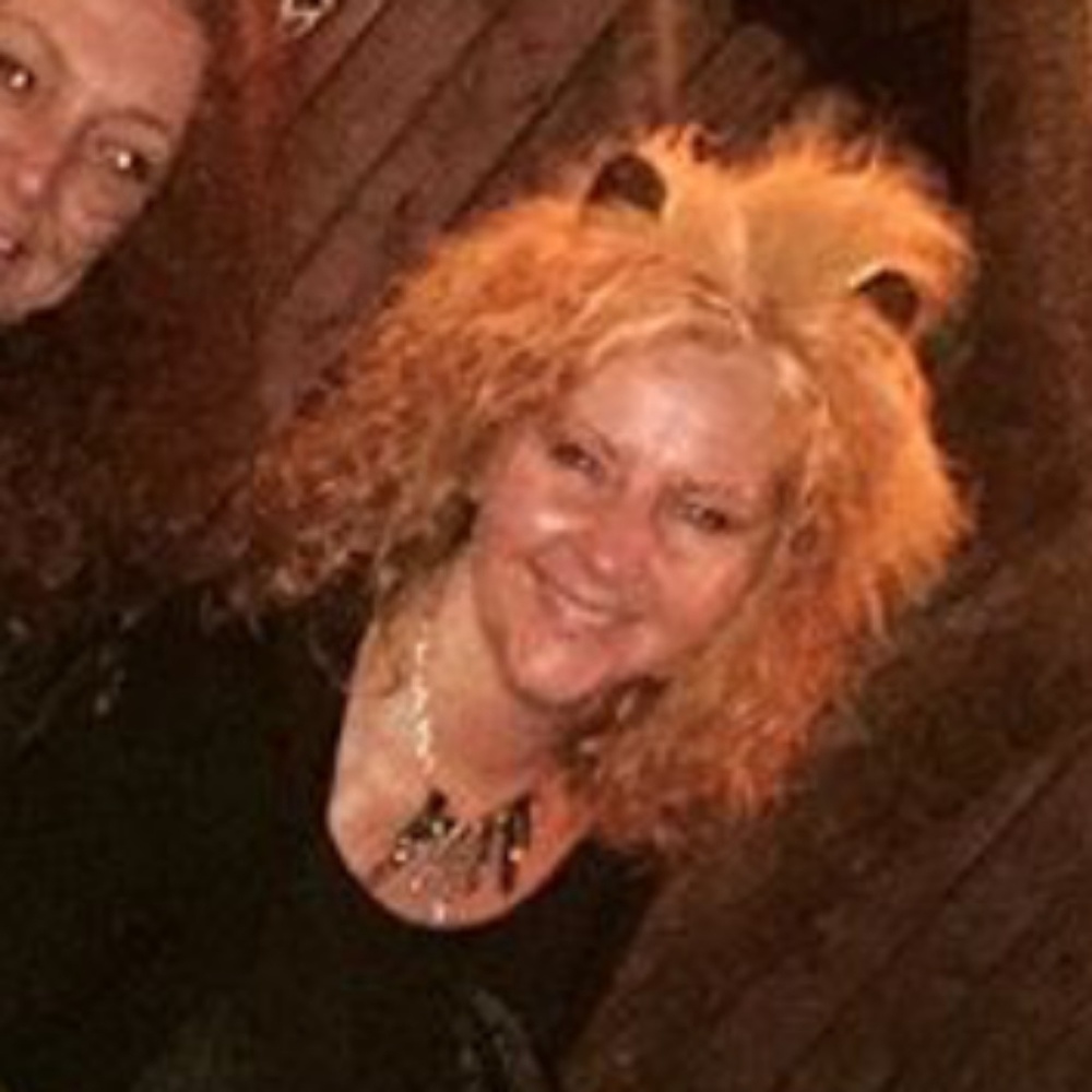 Meet your Posher, Renee